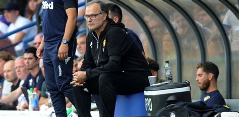 El Leeds de Marcelo Bielsa salvó el invicto en la última jugada y es el