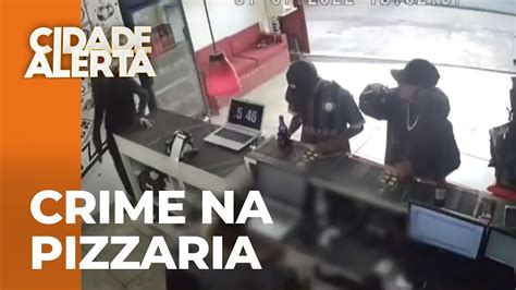 Passar Trote Para Pizzaria É Crime - Crime na pizzaria: câmeras de segurança mostram momento em que ...