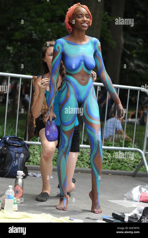 Bodypainting Day Stock Photos Bodypainting Day Stock Images Alamy