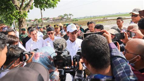 Foto Kunjungi Kabupaten Bandung Mentan Amran Ajak Petani Percepat