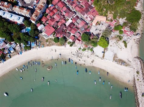 Tanjung Tokong Beach and Fishing Boats. Editorial Stock Photo - Image ...