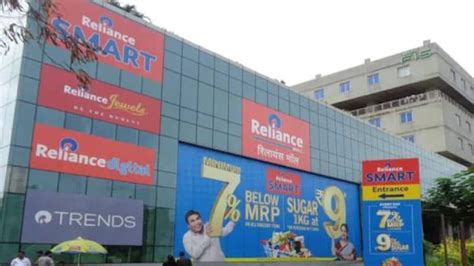 Reliance Retail Q2 Results Rils Retail Arms Revenue Slides From Last