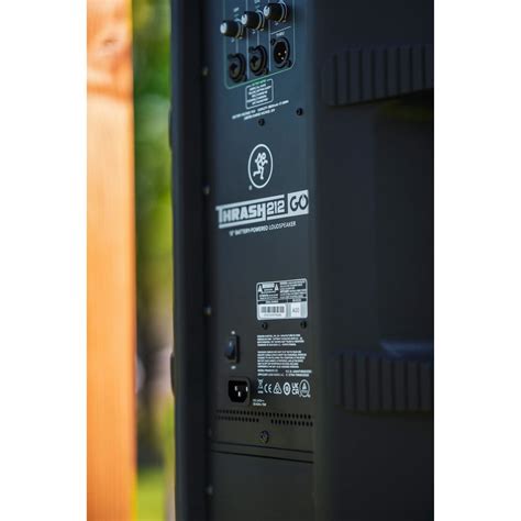 (2) Mackie Thrash212 GO 300W 12″ Battery-powered Bundle | ProSoundGear