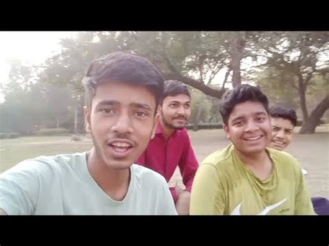 Friends Ke Sath Cricket Khelne A Gaye Park Mein YouTube