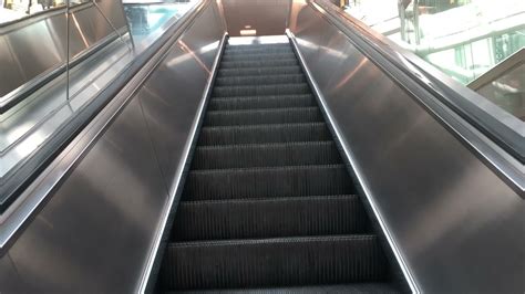 Westinghouse Escalators At Boscovs At Ocean County Mall Toms River Nj