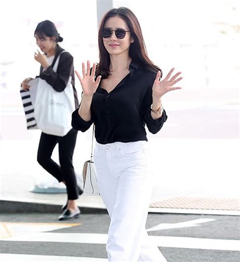 All about Son Ye Jin on Instagram Love 손예진 sonyejin yejinhand