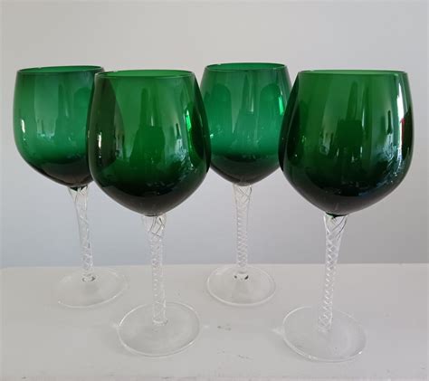 Artland Braid Sage 9 5 8 In Emerald Green Twisted Stem Wine Glasses Set 4 Ebay