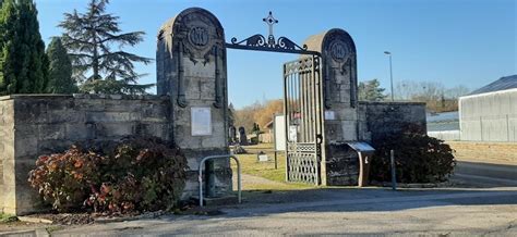 Jura A Arbois Dans Le Vieux Cimeti Re Des Tombes De La Famille