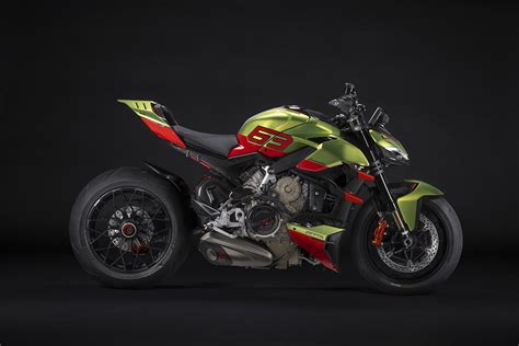 Bull fighter: Ducati pay homage to the Lamborghini Huracán STO with ...