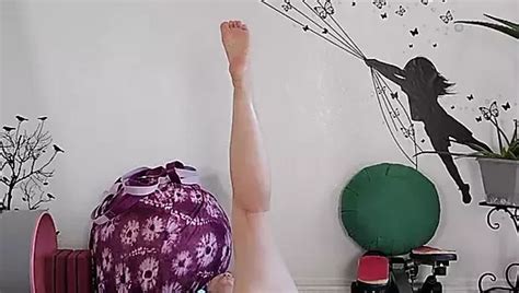 Göttin aurora willows tägliches Motivations bikini training xHamster