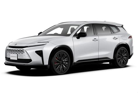 toyota crown estate debuts hybrid  phev wagon suv  awd gerane