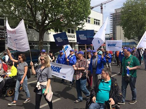 Gleichstellung Von Menschen Mit Behinderung Ein Leben Ohne Hindernisse