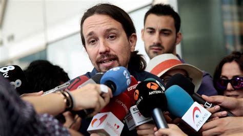 Iglesias dice que la decisión de pactar con Podemos es del PSOE