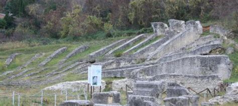 Ascoli Piceno La Citt Delle Cento Torri Marche Travelling