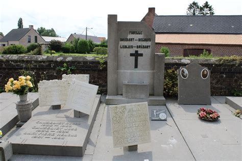 Belgian Graves Veterans Tourpes Tourpes Leuze En Hainaut