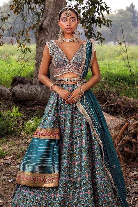 55 Latest Lehenga Blouse Design Patterns For The Perfect Look