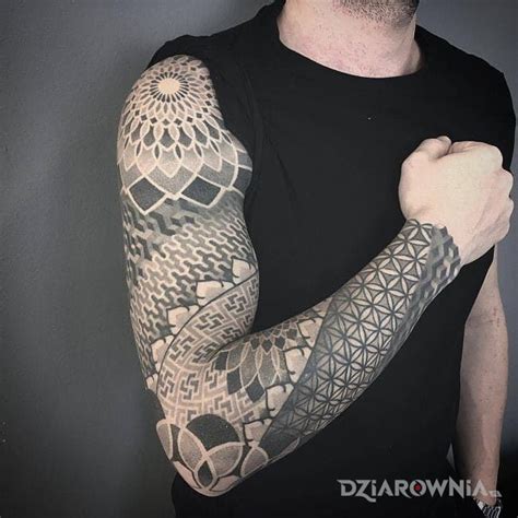 Tatua Mandala Na Mandali Autor Zaga Dziarownia Pl