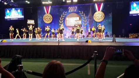 Uca National High School Cheerleading Championship Mhs Youtube