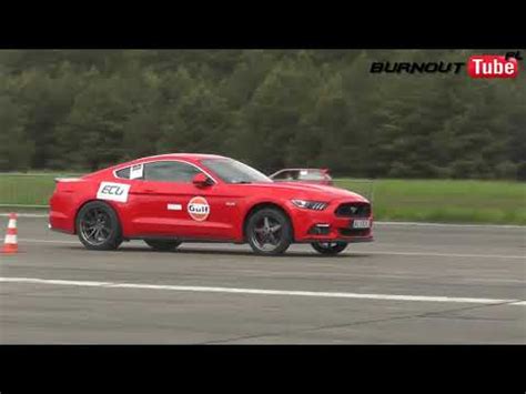 Dodge Charger Srt Demon Vs Ford Mustang Runda Grand Prix Polski