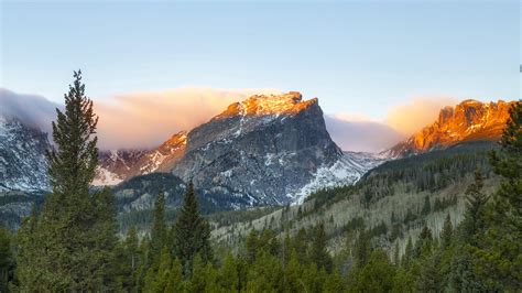 Colorado Distillers Are Making Mountains of Whiskey