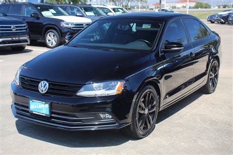 Pre Owned Volkswagen Jetta T Se Sport Dr Car In Houston A