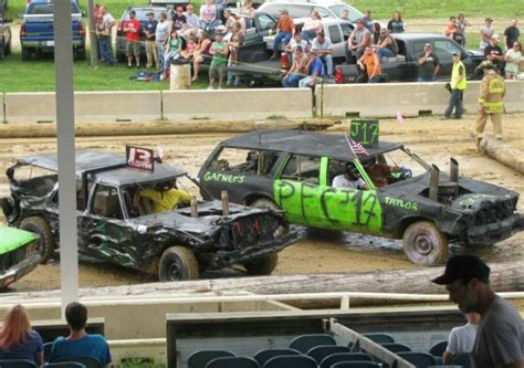 Pin by Nicole David on kolton | Demolition derby, Demo derby, Derby cars