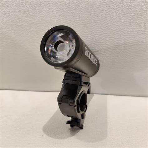 Rockbros R1 800 Lumen Bicycle Front Light Sports Equipment Bicycles