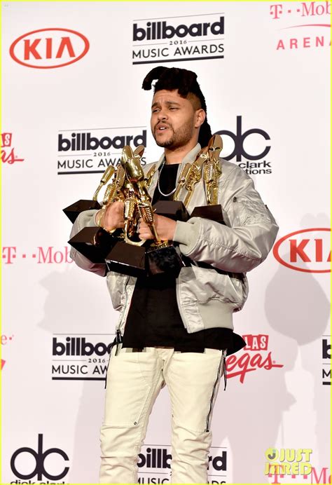 The Weeknd Wins Big at Billboard Music Awards 2016!: Photo 3663645 ...