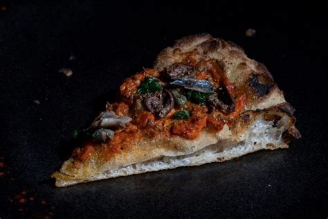 Francesco Martucci Spedisce La Pizza De I Masanielli In Tutta Italia