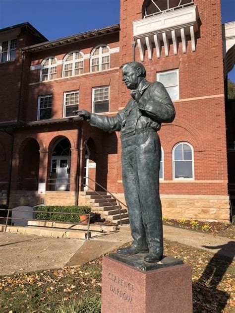 Visiting the Rhea County Courthouse Museum - Hobbies on a Budget