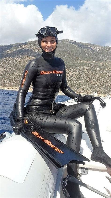 Wetsuit Girl Scuba Wetsuit Scuba Girl Wetsuit