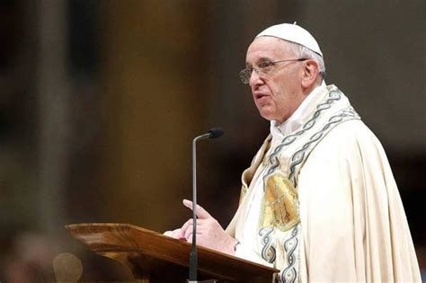 Papa Francisco pide el fin de la violencia en Perú y anima al diálogo