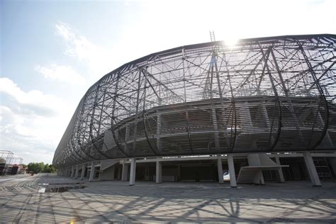 Budowa stadionu Górnika Zabrze Stalowa konstrukcja niemal gotowa