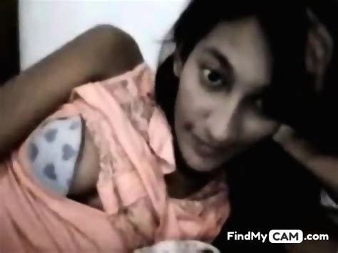 Webcam Solo With An Indian Chick Flashing Her Tits