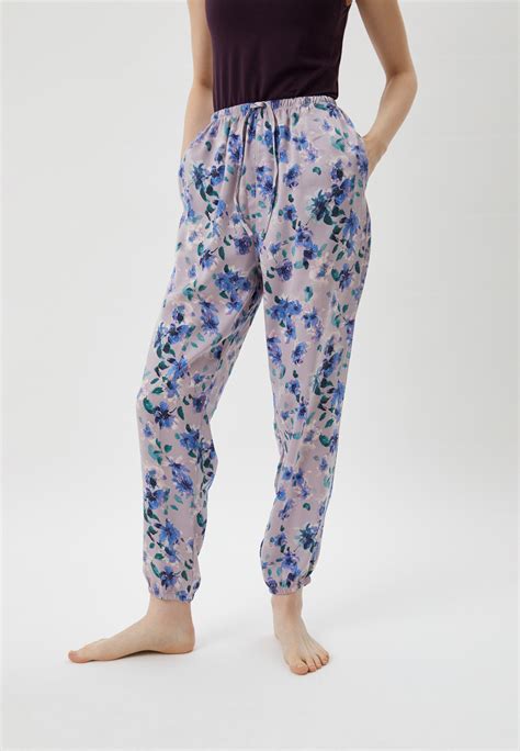 Брюки UNIQLO из сатина, цвет: фиолетовый, RTLACD196201 — купить в ...