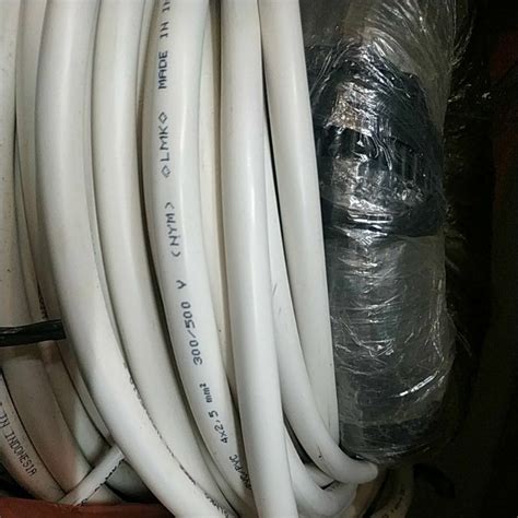 Jual Kabel Kawat Tunggal Nym X Mm X Mm Supreme Meteran Indonesia