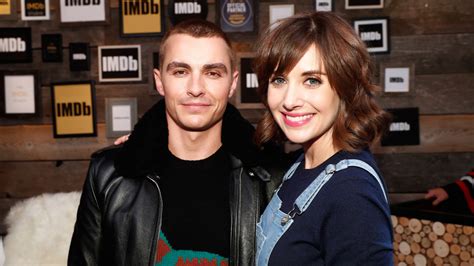 Alison Brie, Dave Franco Are Married | Teen Vogue