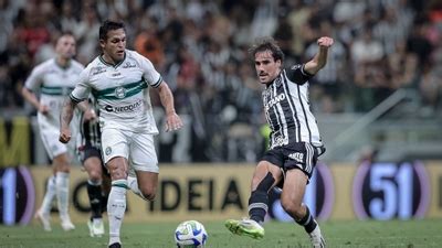 Atl Tico Sofre Virada Nos Acr Scimos E Perde Para O Coritiba Live