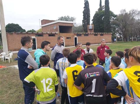 River Plate realizó prueba de jugadores de inferiores en Central