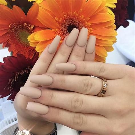 40 Nude Nail Art Ideas To Mix Up Your Basic Manicure Nude Nails Manicure Nail Designs Glitter