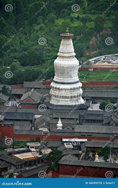 The Gigantic White Stupa of Tayuan Temple in Wutai Stock Photo - Image of temple, highlights ...