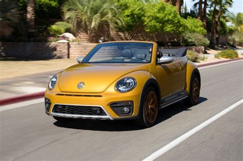 2018 Volkswagen Beetle Convertible Price Review Ratings Edmunds