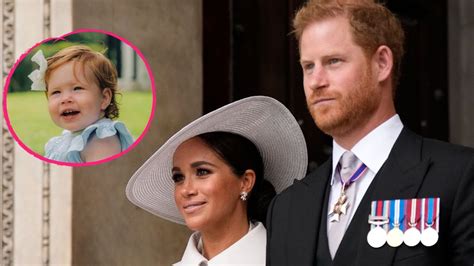 Zum Ersten Mal Meghan Und Harry Zeigen Lilibets Gesicht YouTube