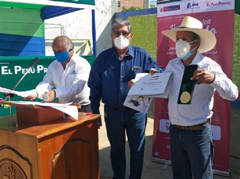 Minagri premia a agricultores destacados de Áncash