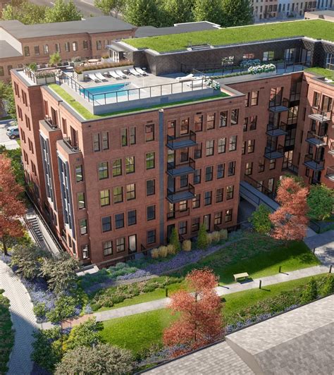 DC Luxury Apartments Near 14th Street | Capitol Rose