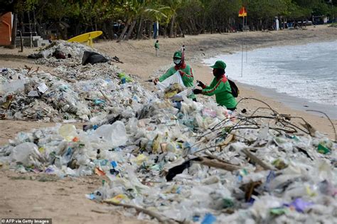 Rubbish Season Gets Underway In Bali