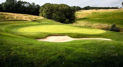 Dale Hill Golf Club, find the best golf getaway in Sussex