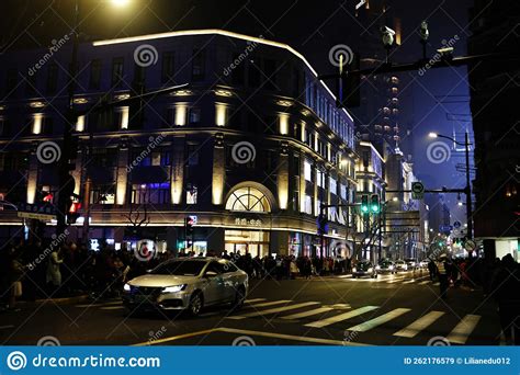 Night View of Shanghai Bund Editorial Stock Image - Image of lane ...