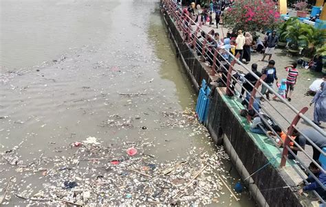 Festival Mancing Bareng Di Sungai Cisadane Dinodai Lautan Sampah