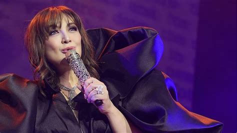megastar sharon cuneta proves   dear heart   show business